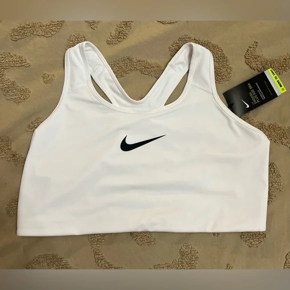 🖤 Nike Swoosh Medium Support Plus Size Sports Bra - Picture 2 of 6